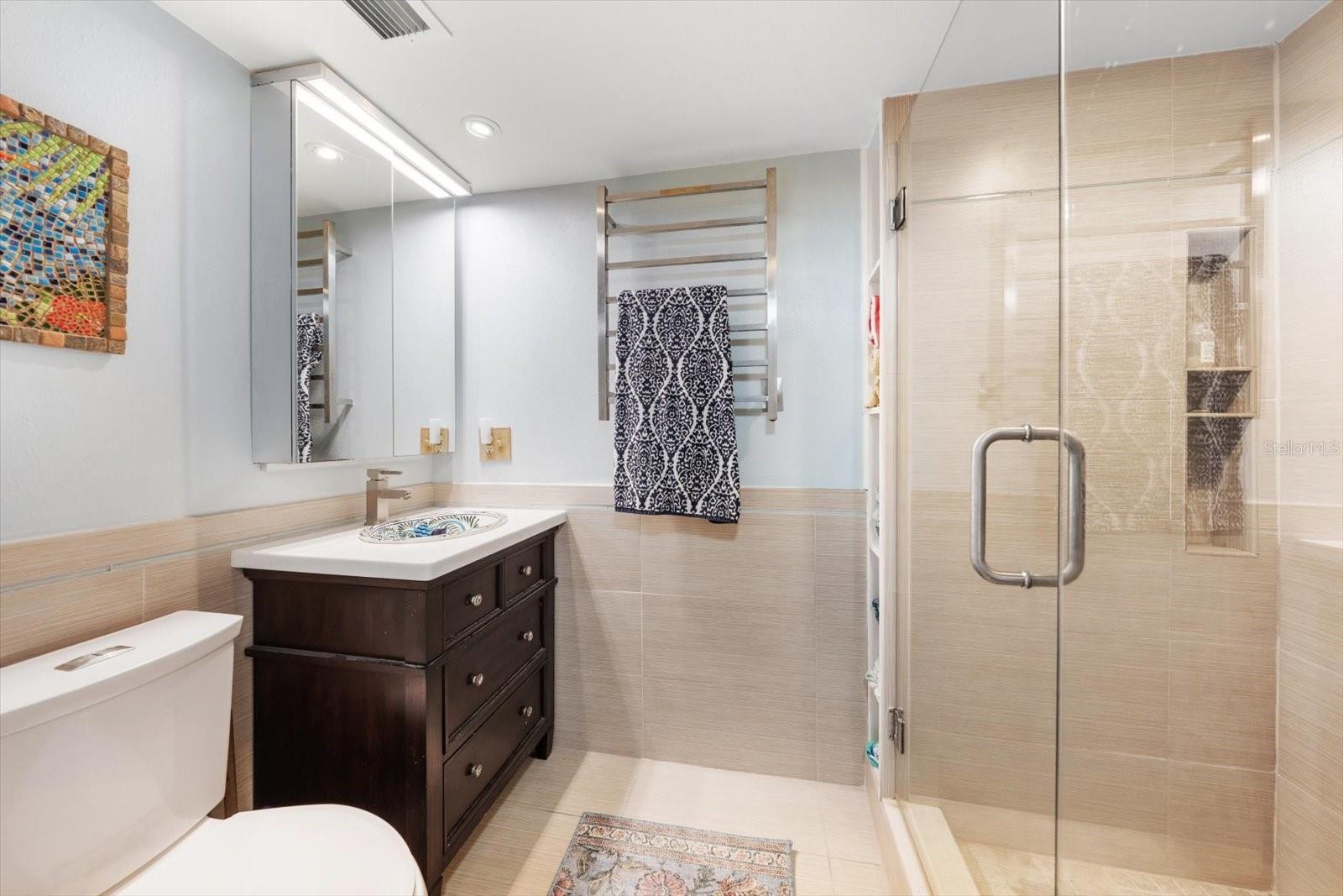 Image 20 of 41 For 80 Rogers Street 2a