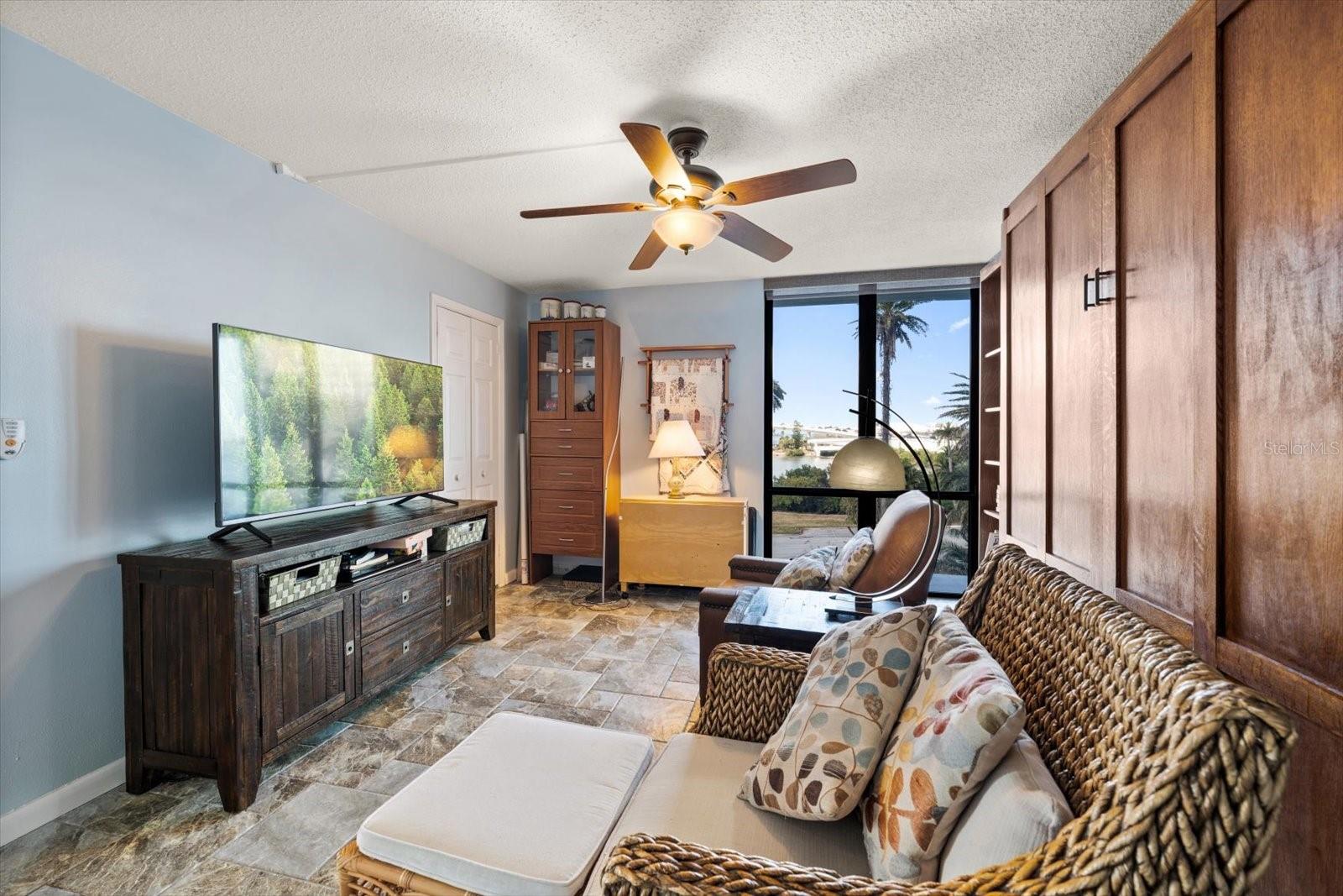 Image 25 of 41 For 80 Rogers Street 2a