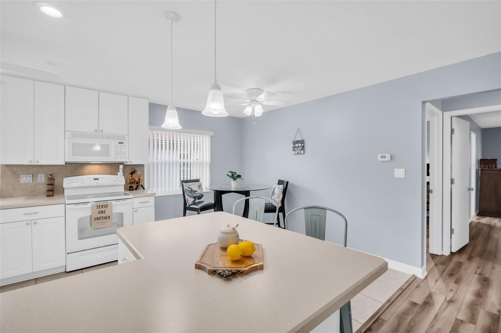 Image 15 of 44 For 3466 Maclaren Drive