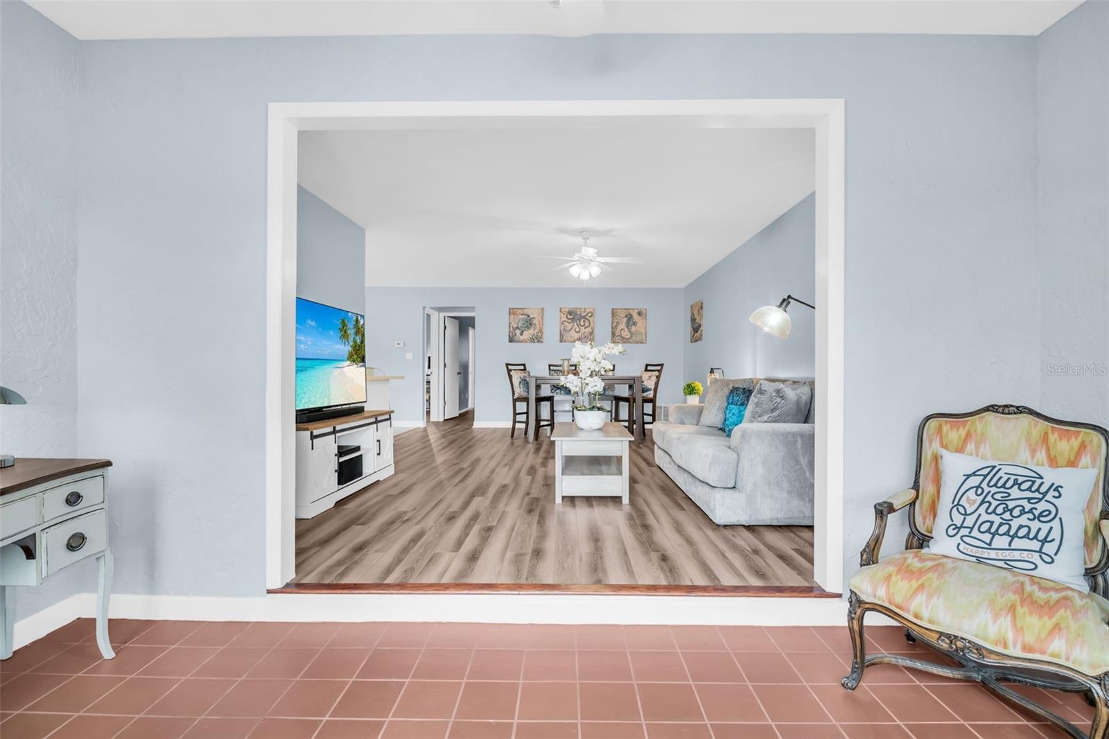 Image 4 of 44 For 3466 Maclaren Drive