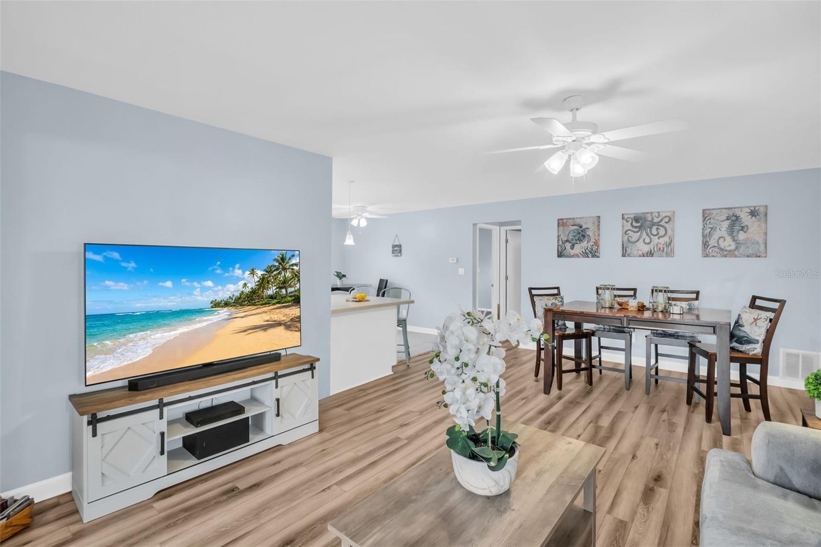 Image 7 of 44 For 3466 Maclaren Drive