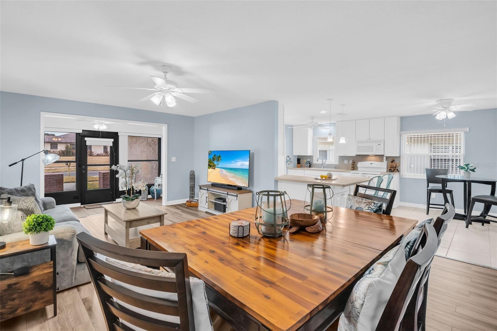 Image 9 of 44 For 3466 Maclaren Drive