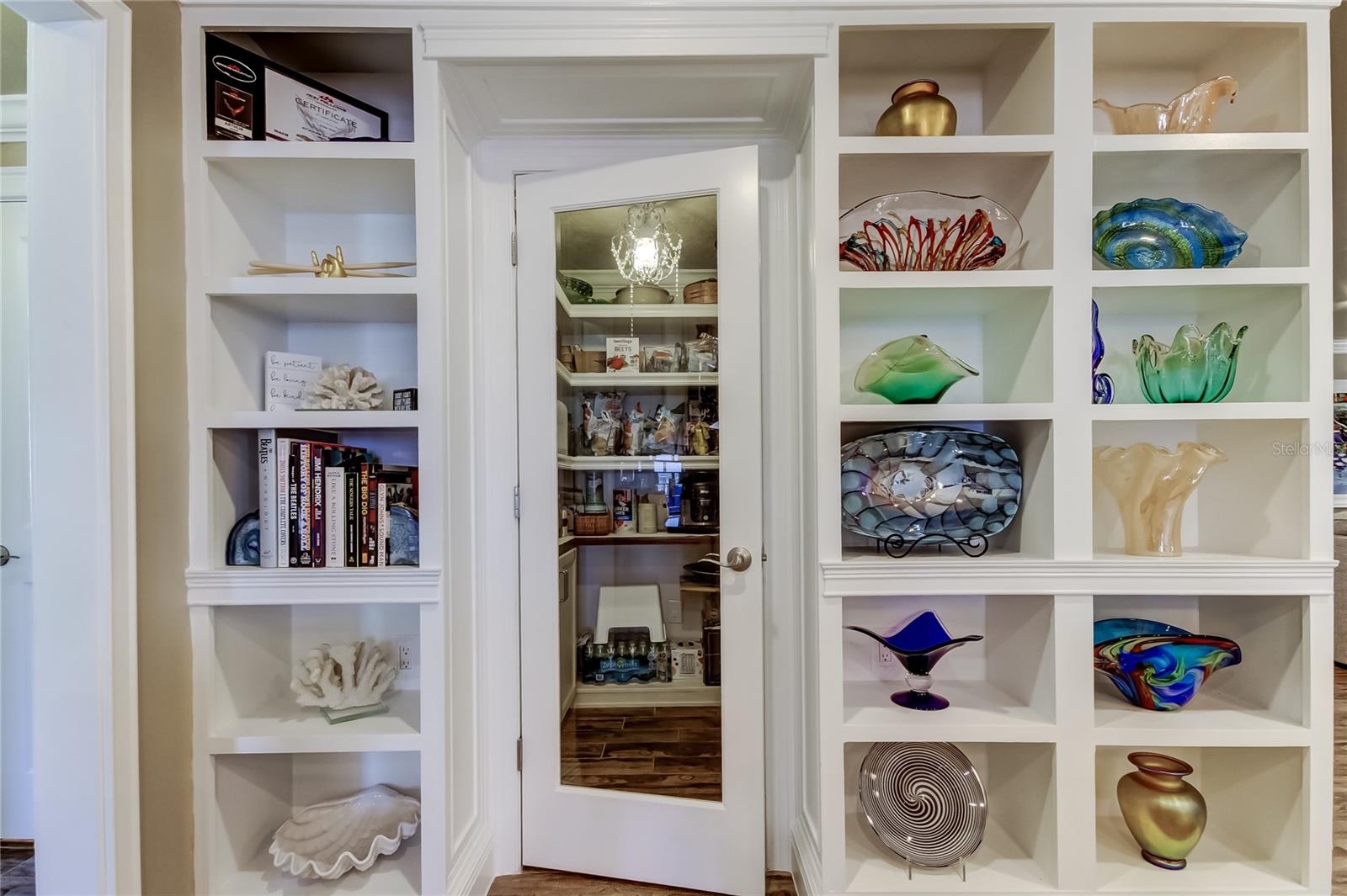 Image 23 of 96 For 3835 48 Avenue S