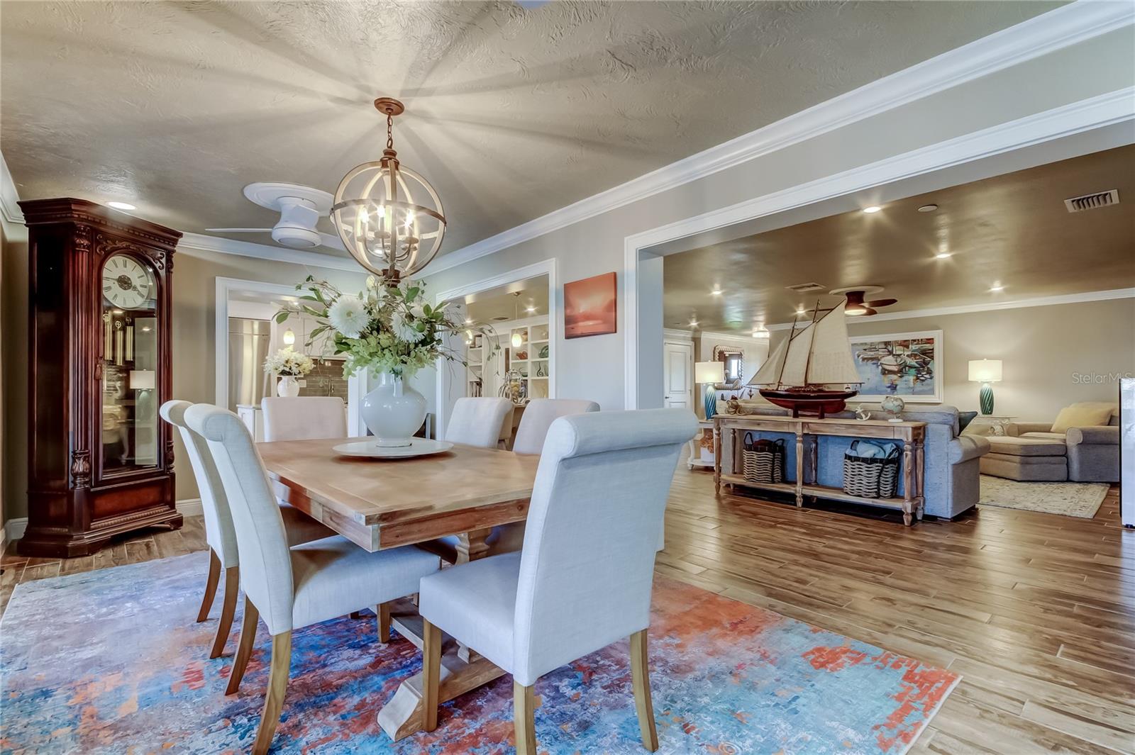 Image 29 of 96 For 3835 48 Avenue S