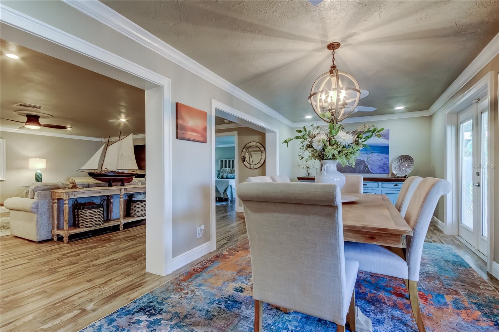 Image 30 of 96 For 3835 48 Avenue S