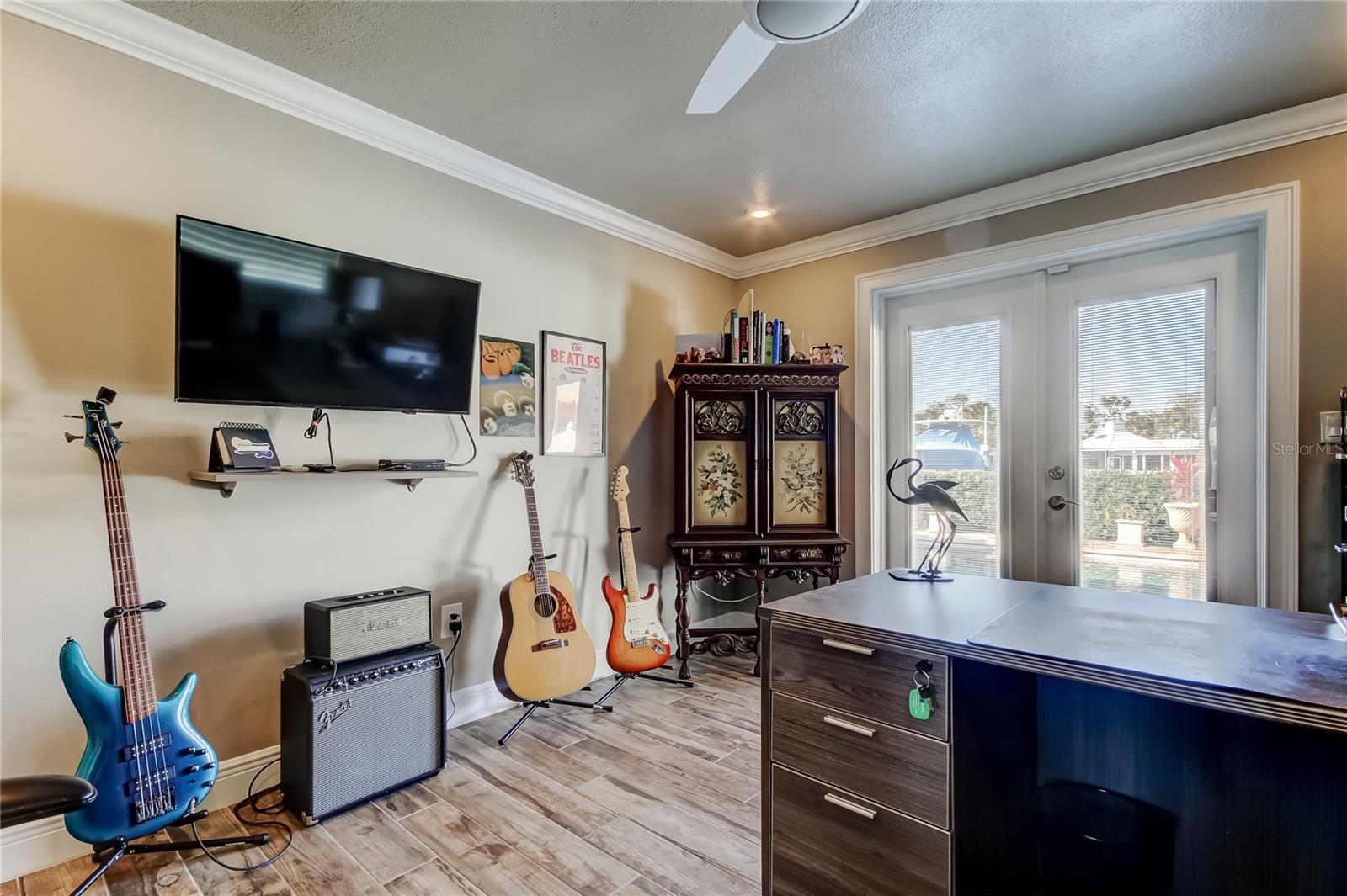 Image 44 of 96 For 3835 48 Avenue S