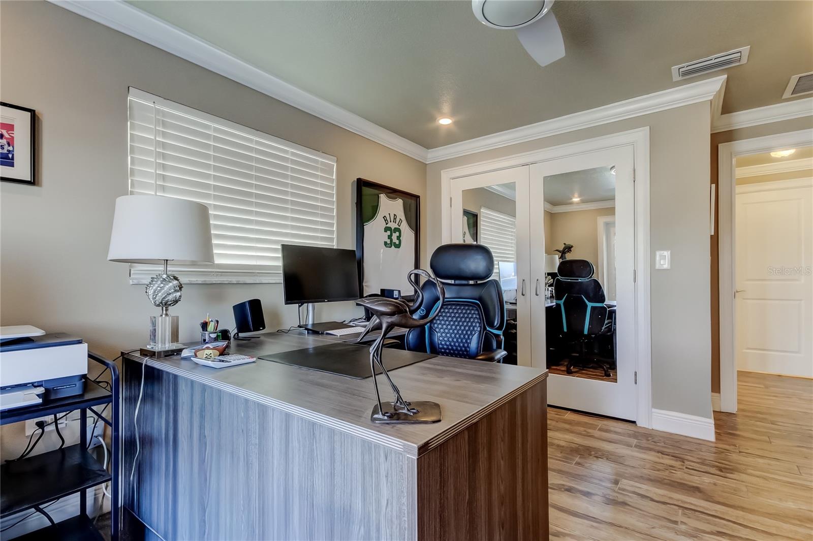 Image 45 of 96 For 3835 48 Avenue S