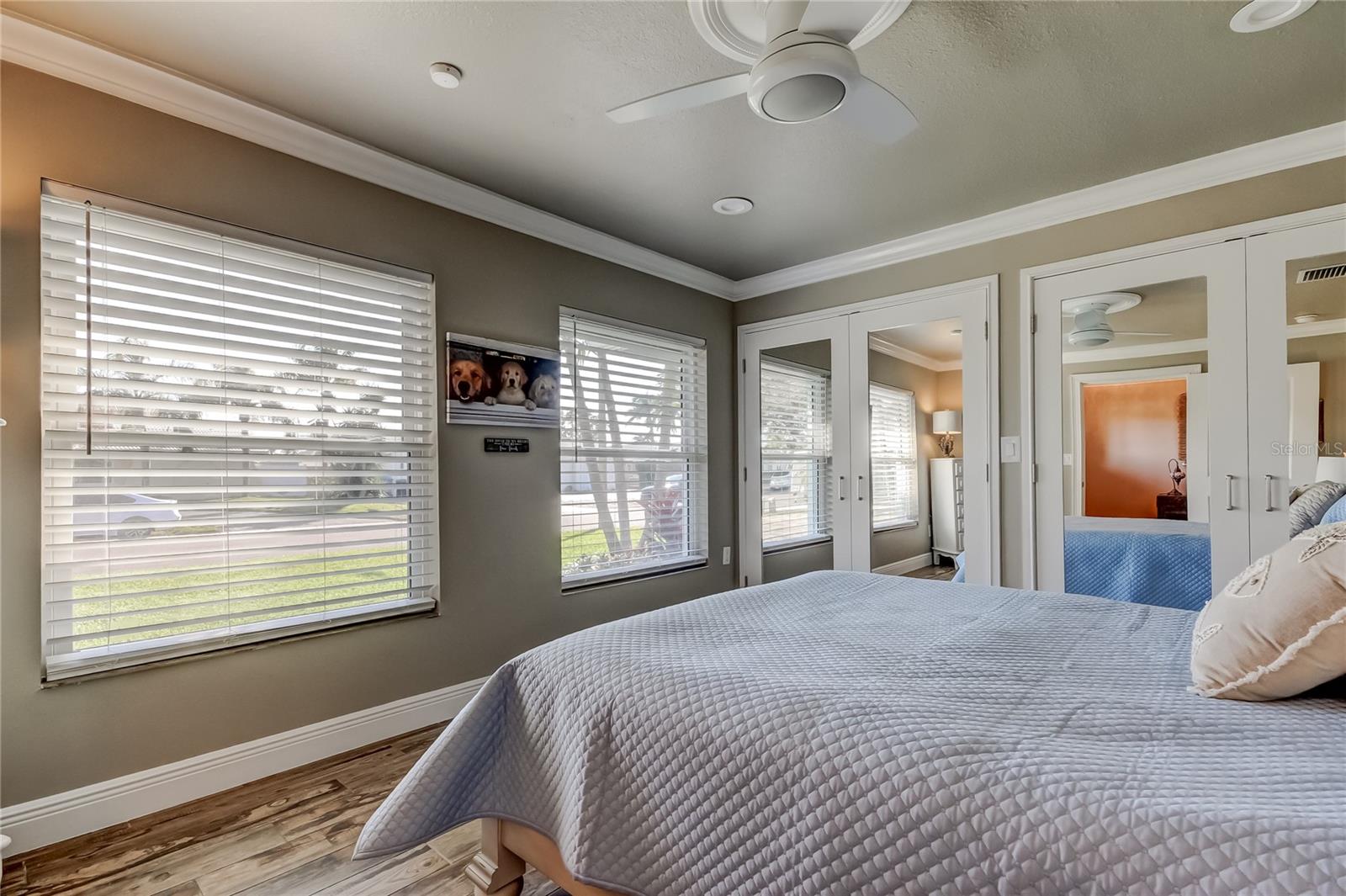 Image 51 of 96 For 3835 48 Avenue S