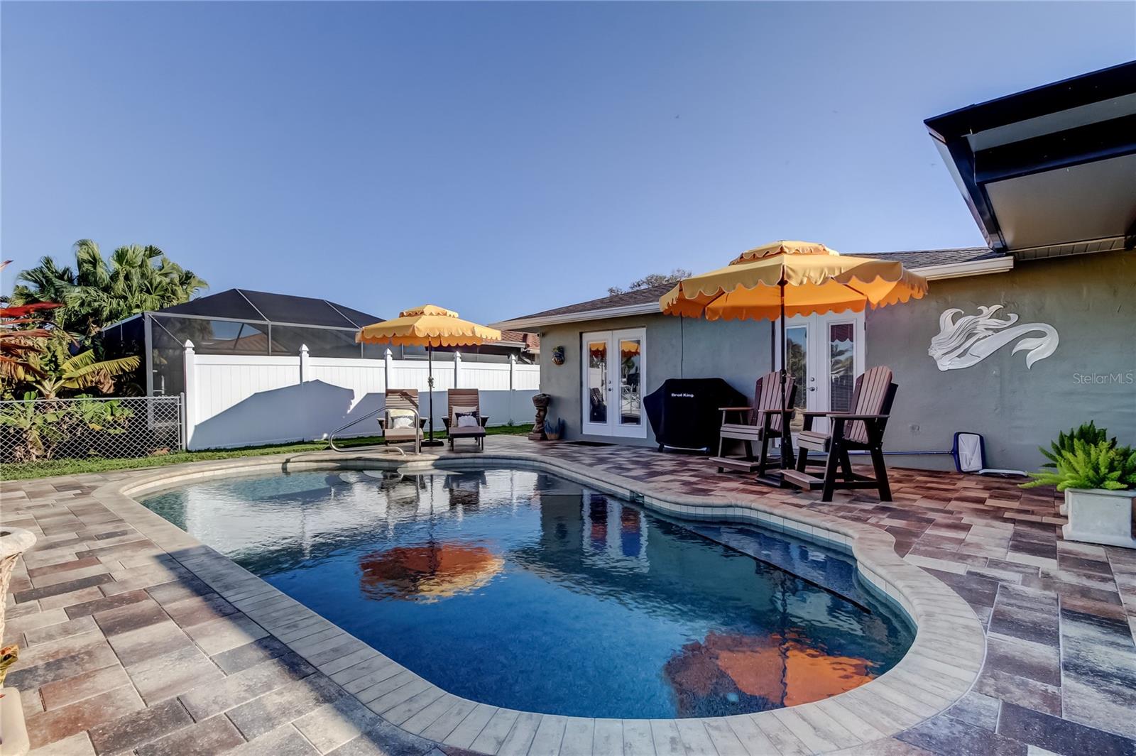 Image 56 of 96 For 3835 48 Avenue S