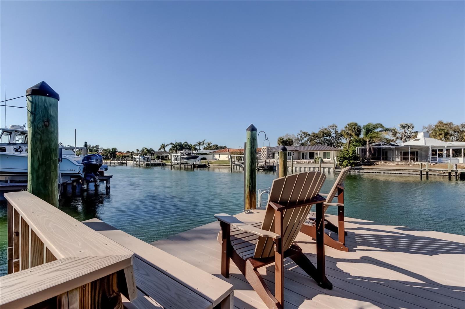 Image 61 of 96 For 3835 48 Avenue S