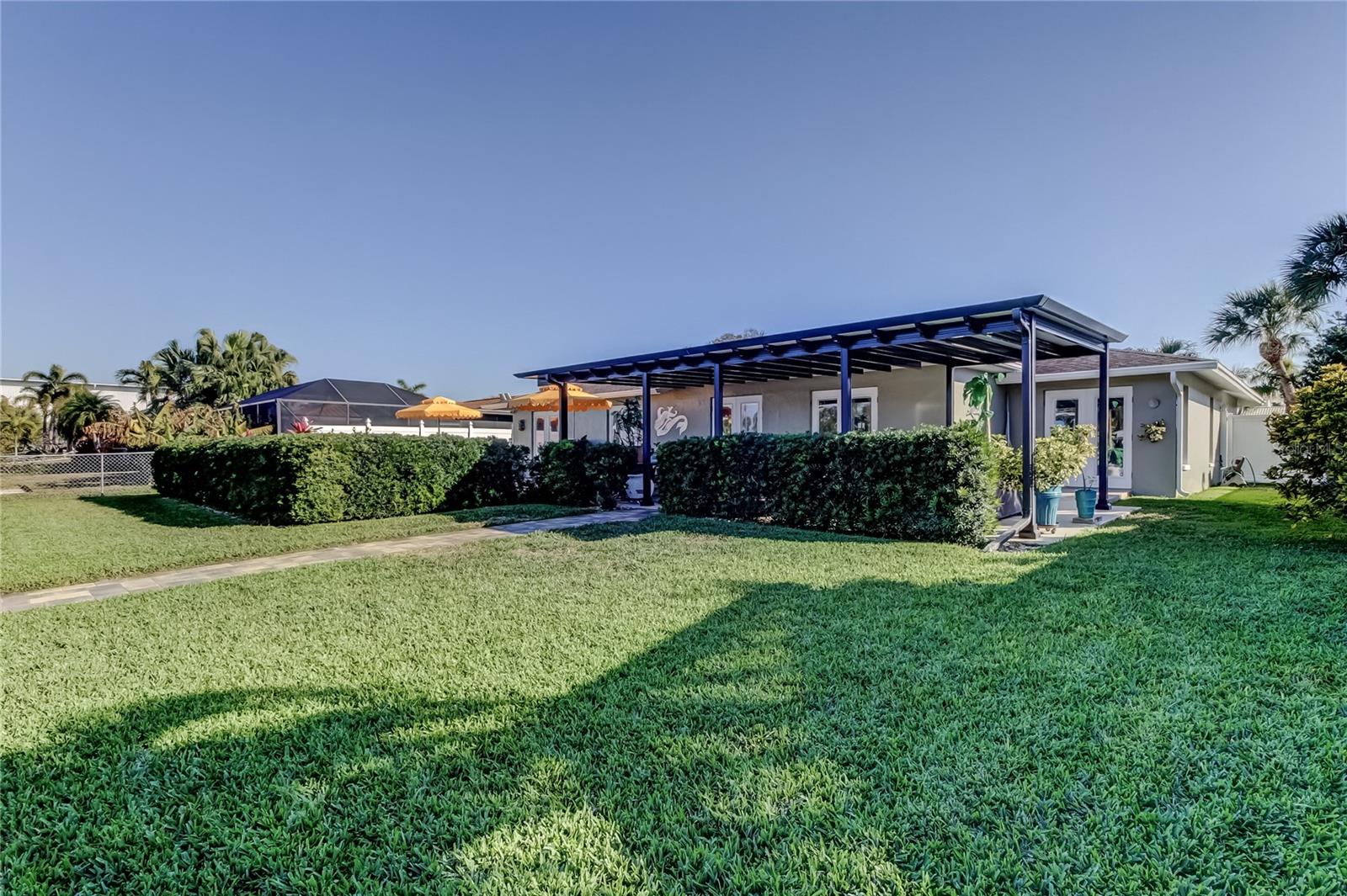 Image 63 of 96 For 3835 48 Avenue S