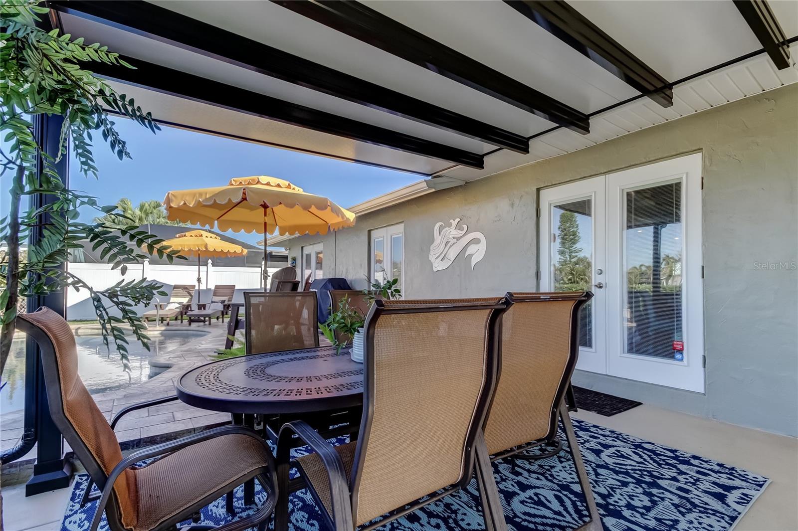 Image 64 of 96 For 3835 48 Avenue S