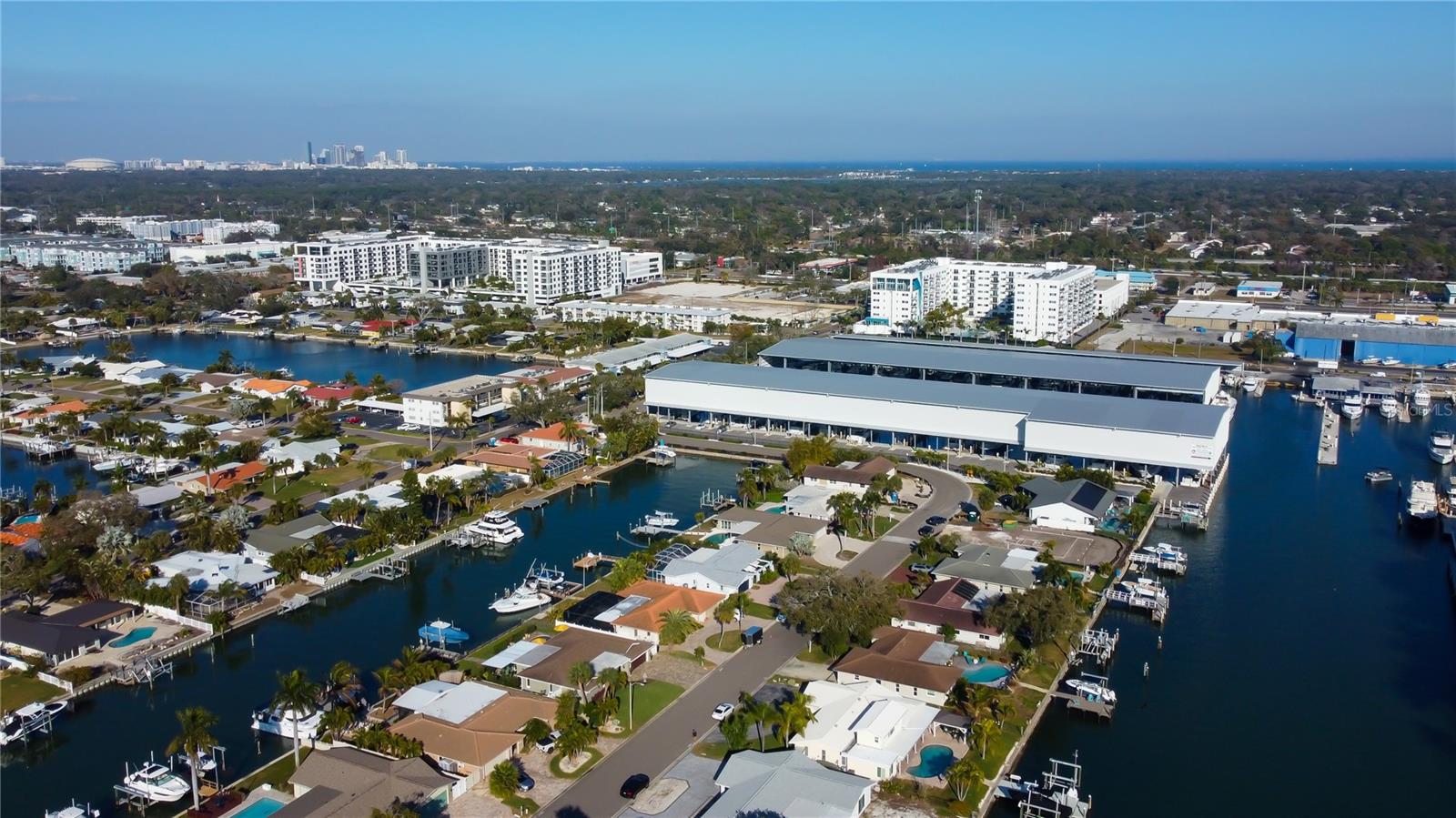 Image 83 of 96 For 3835 48 Avenue S