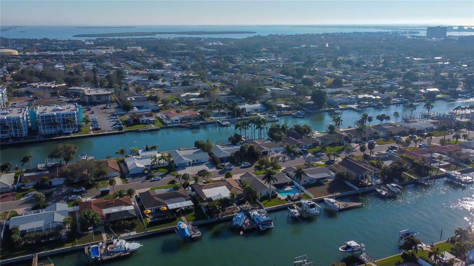 Image 93 of 96 For 3835 48 Avenue S