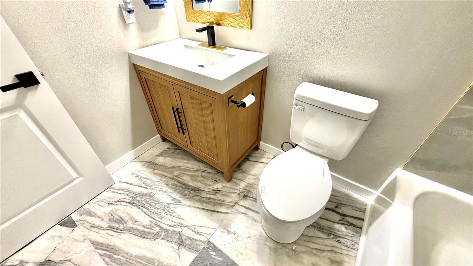 Image 48 of 63 For 701 Mirror Lake Drive N 121