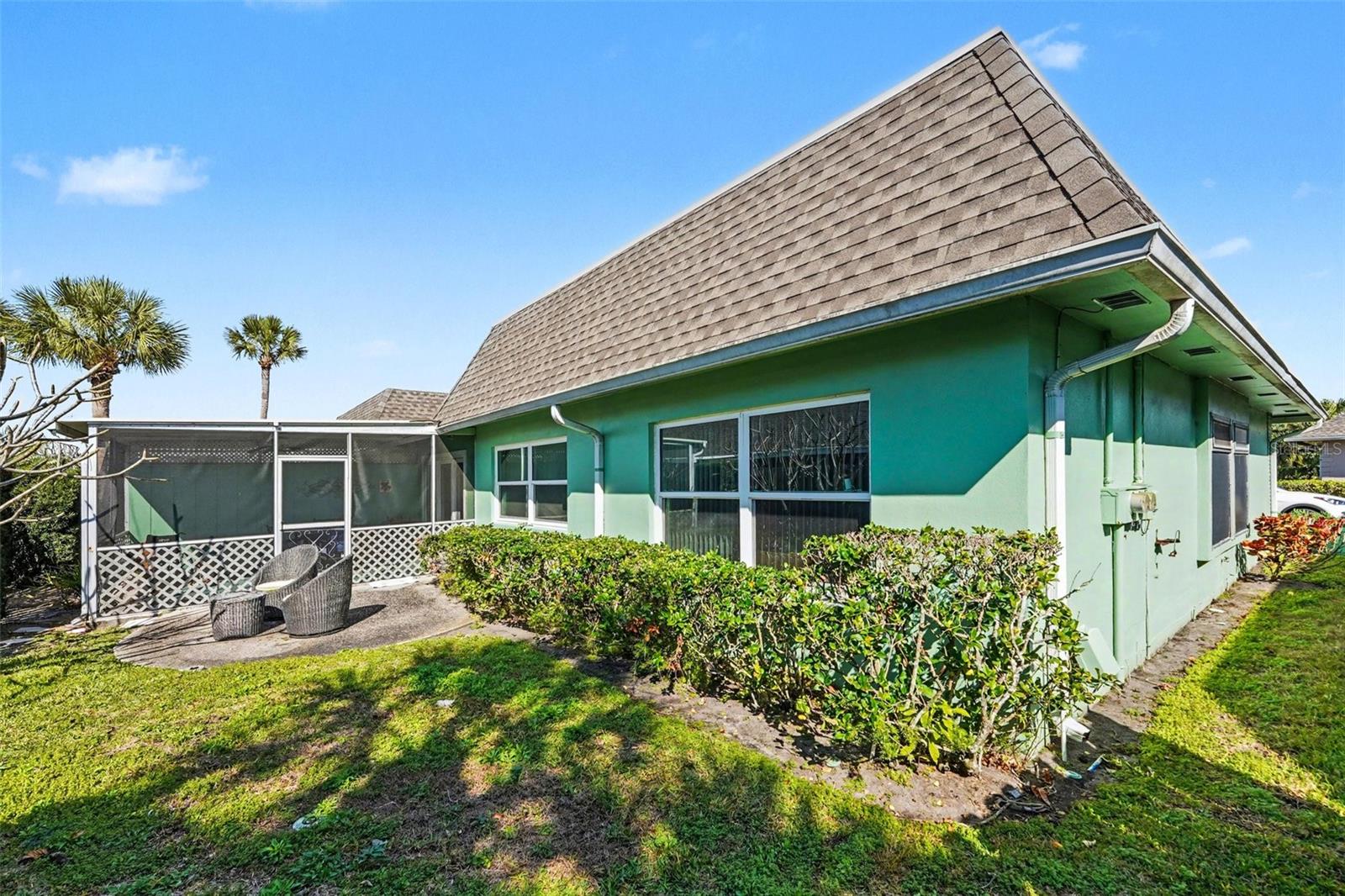 Image 26 of 30 For 6580 Golden Horseshoe Drive