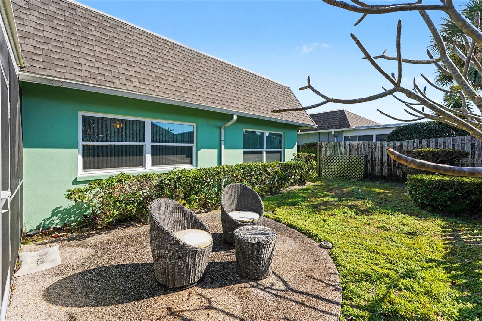 Image 28 of 30 For 6580 Golden Horseshoe Drive