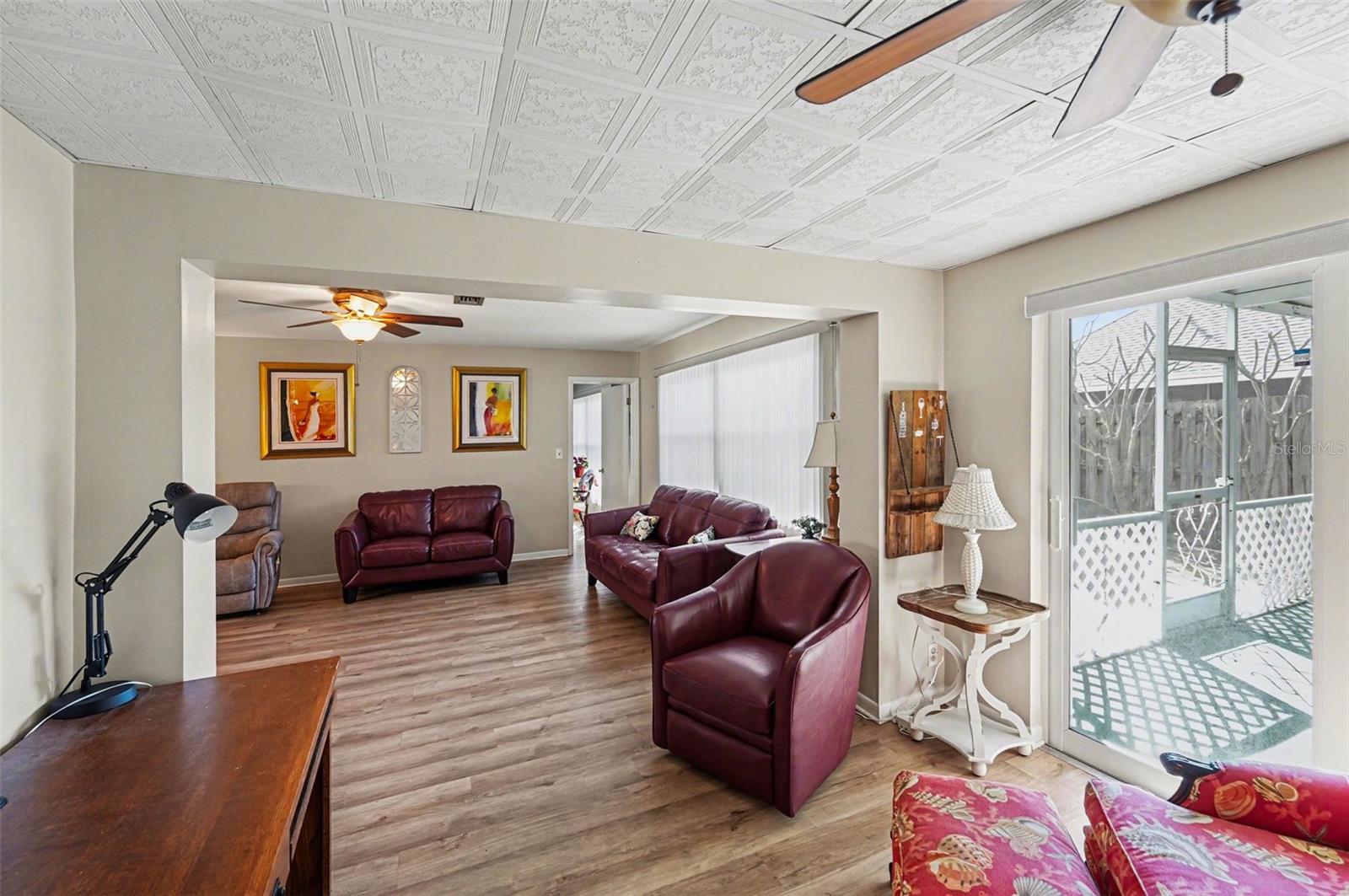 Image 5 of 30 For 6580 Golden Horseshoe Drive