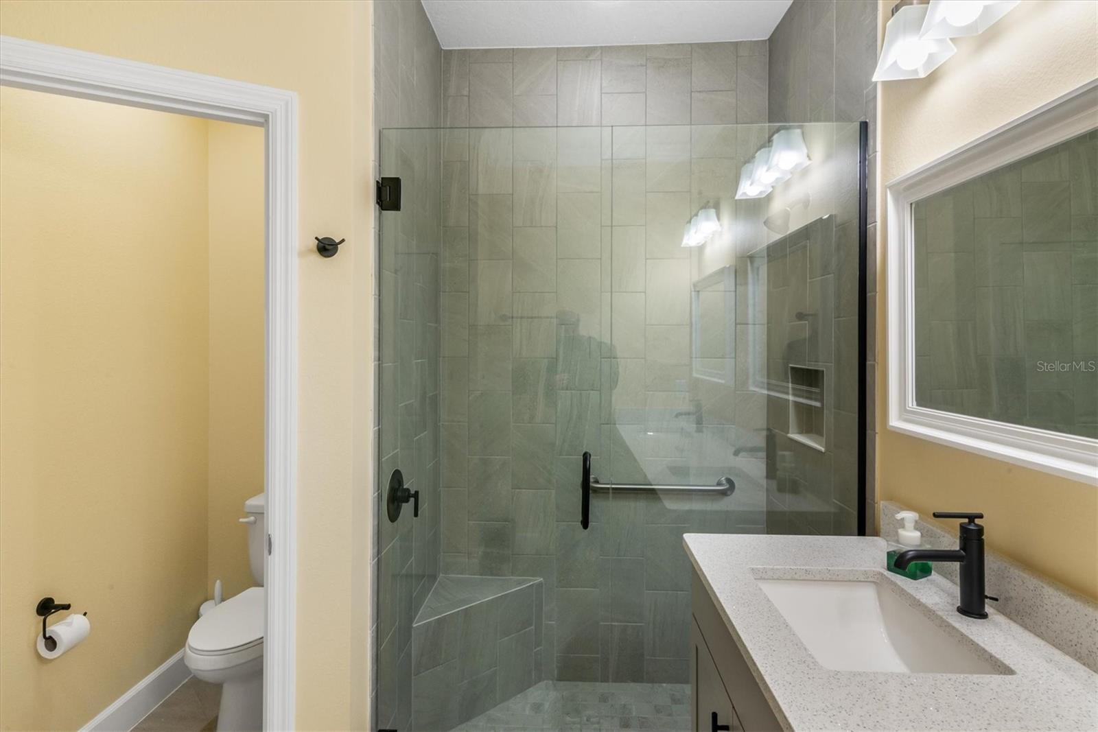 Image 16 of 51 For 485 Margaritaville Avenue