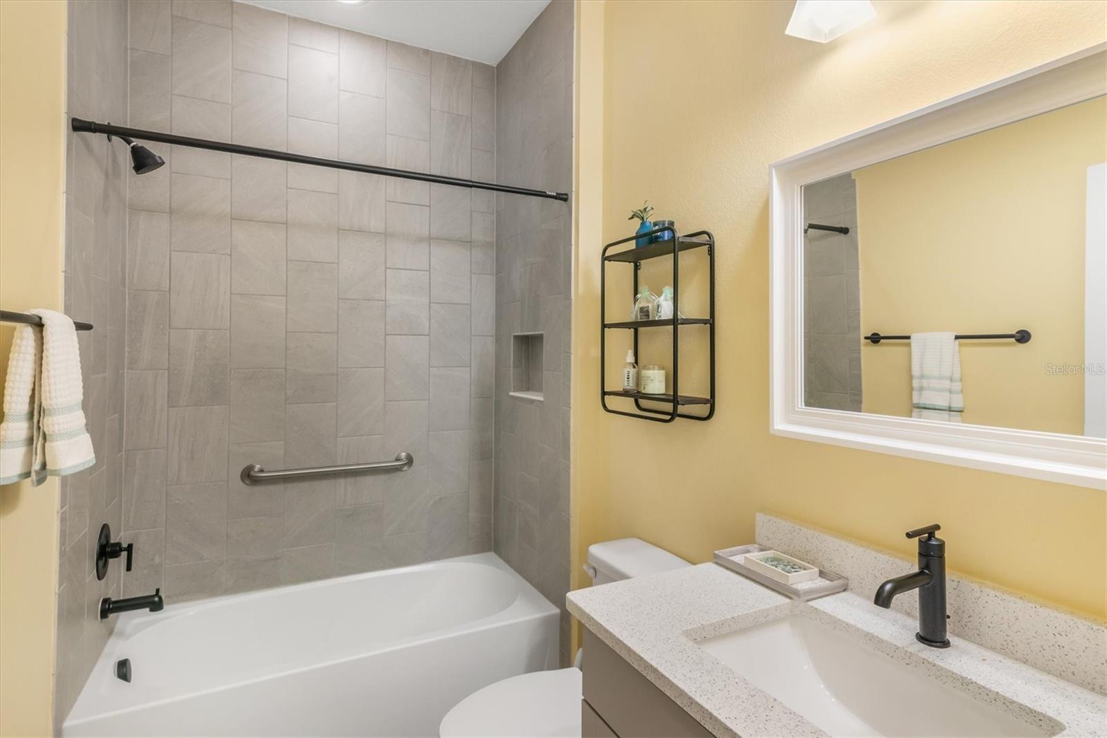 Image 23 of 51 For 485 Margaritaville Avenue