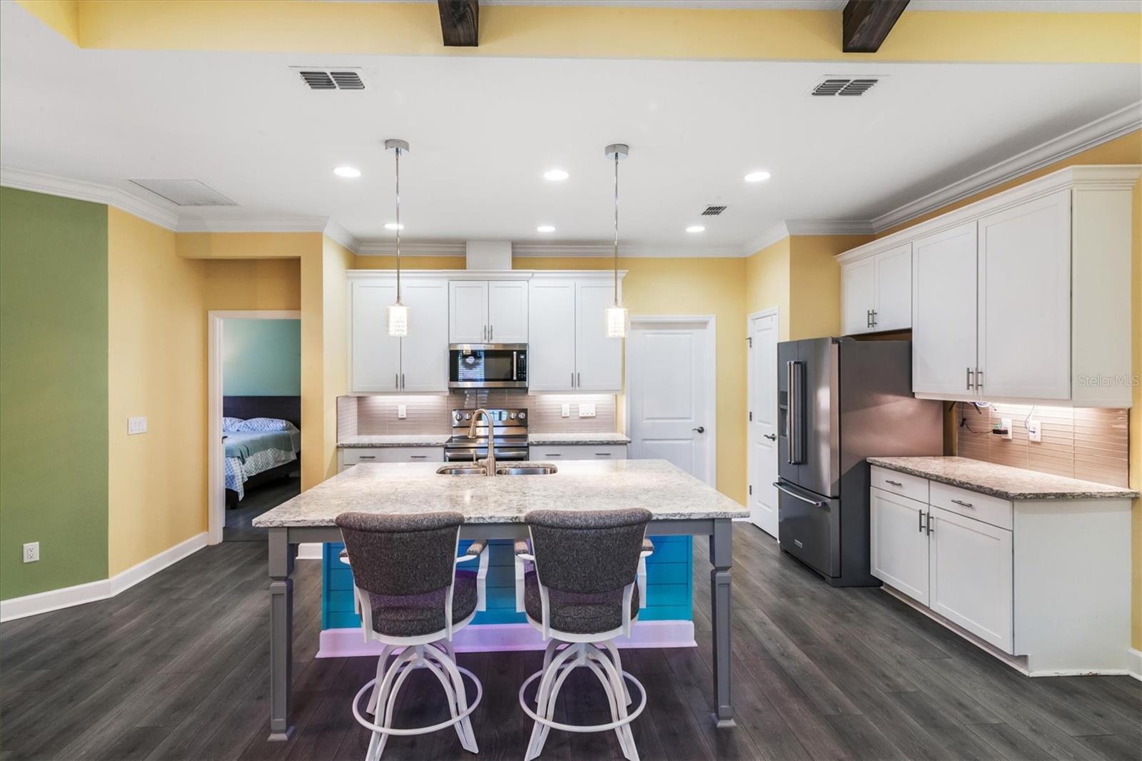 Image 4 of 51 For 485 Margaritaville Avenue