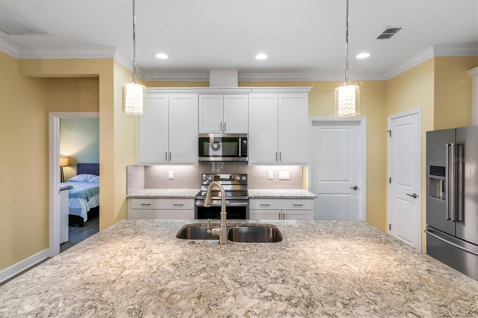 Image 7 of 51 For 485 Margaritaville Avenue