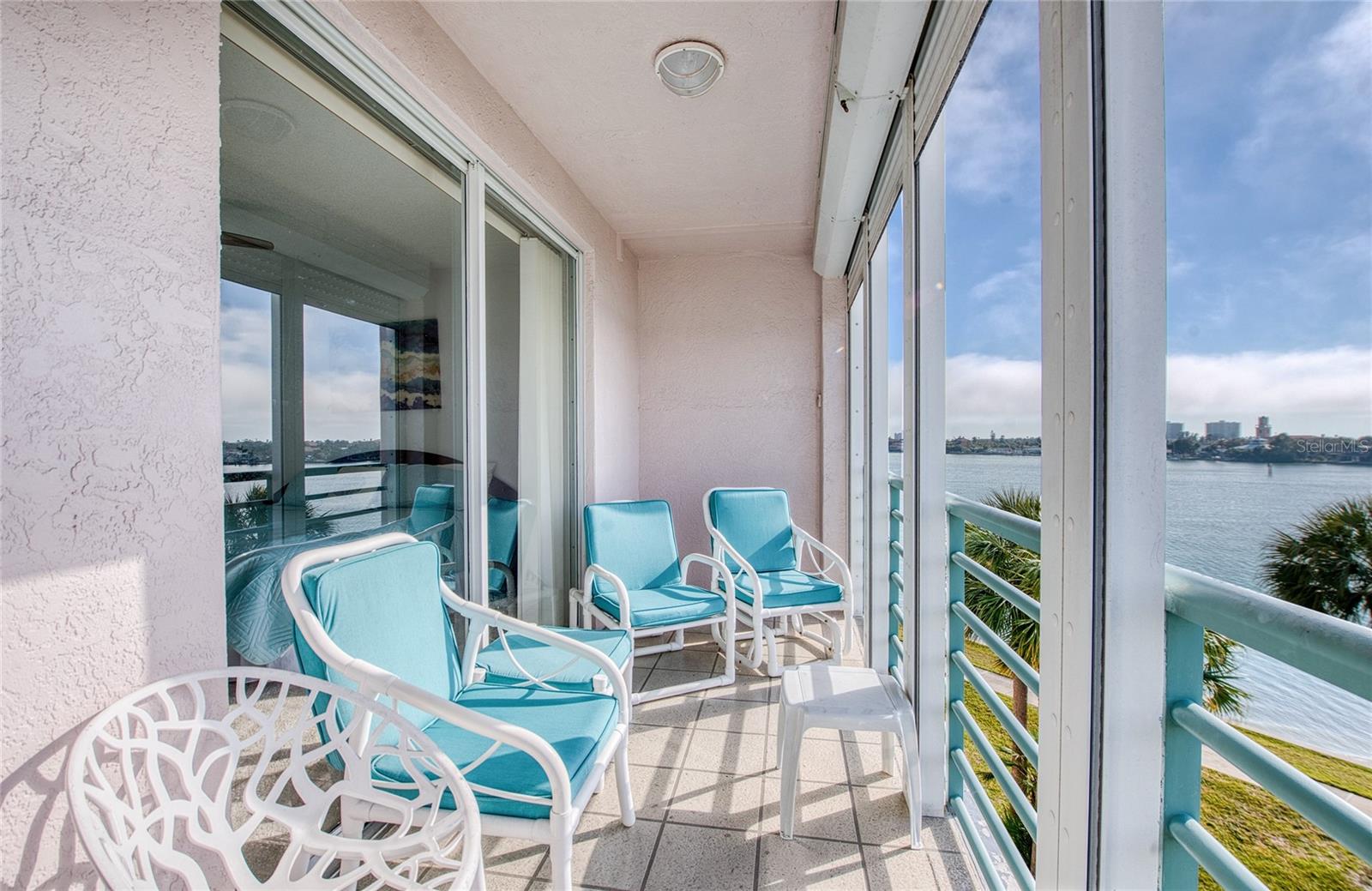 Image 10 of 39 For 8040 Sailboat Key Boulevard S 303