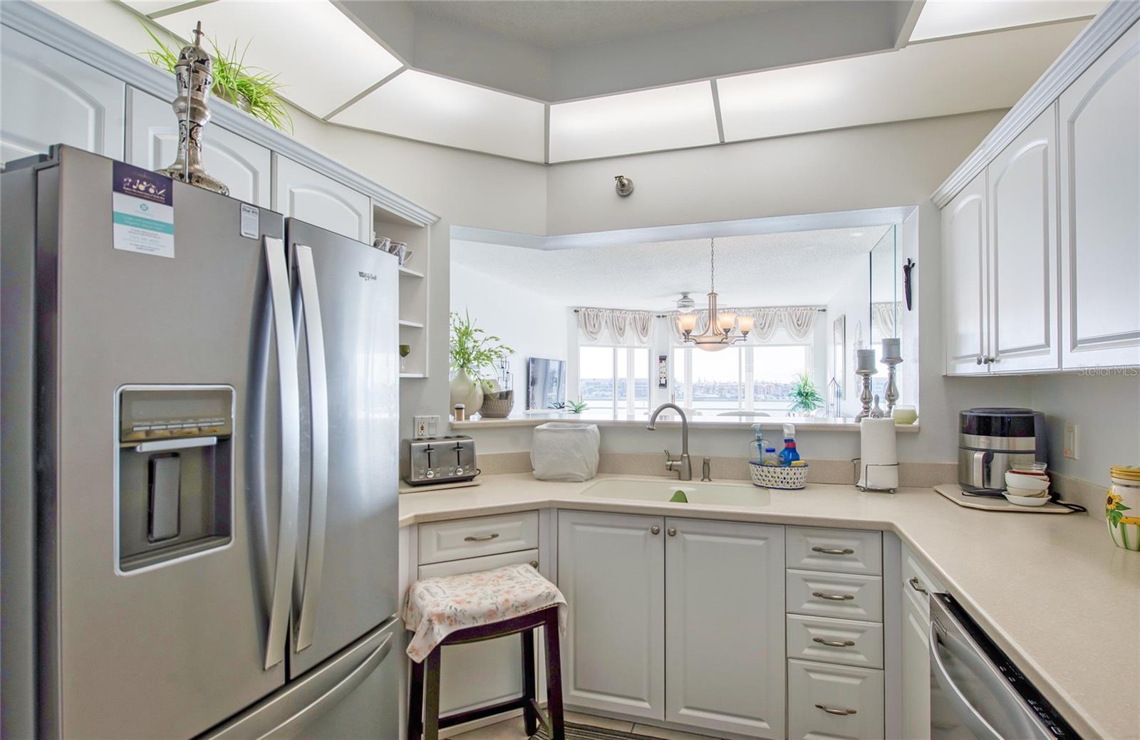 Image 14 of 39 For 8040 Sailboat Key Boulevard S 303