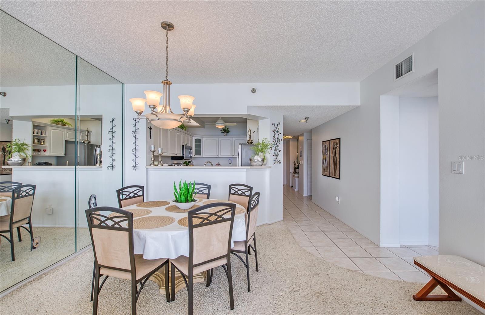 Image 17 of 39 For 8040 Sailboat Key Boulevard S 303