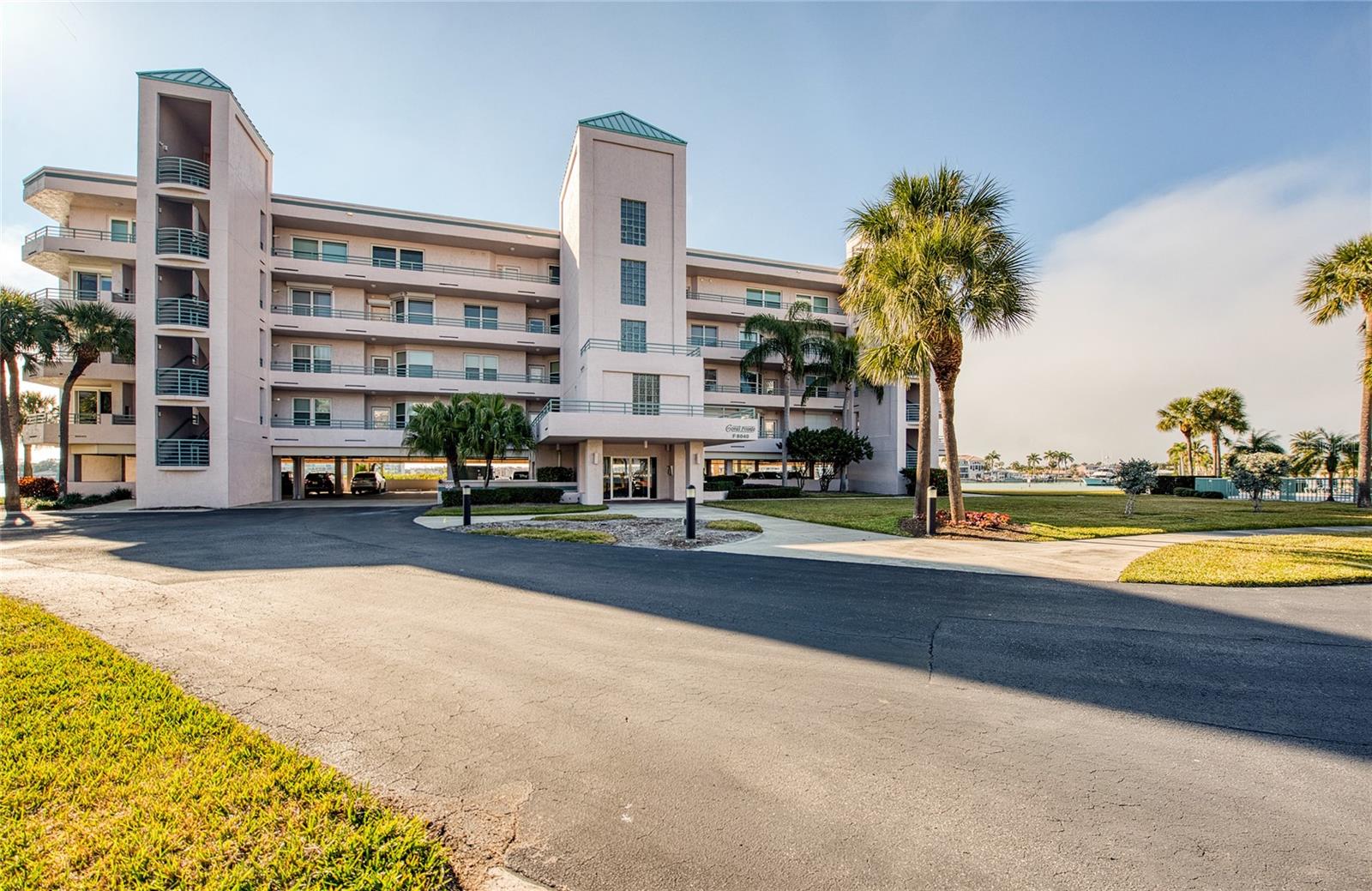 Image 2 of 39 For 8040 Sailboat Key Boulevard S 303