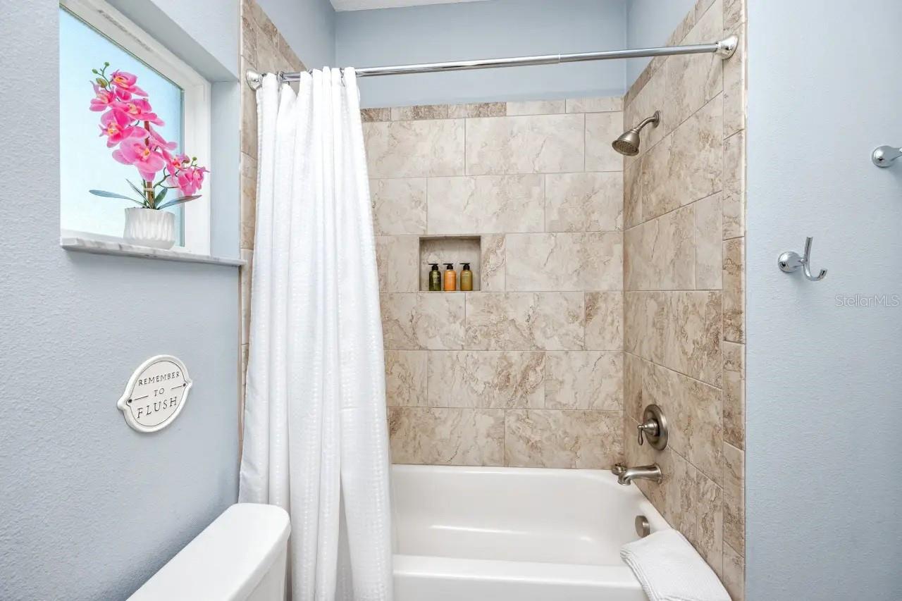 Image 20 of 33 For 920 8th Avenue Nw