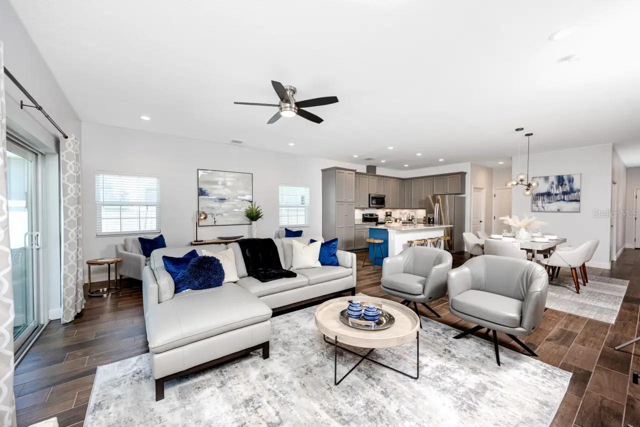 Image 4 of 33 For 920 8th Avenue Nw