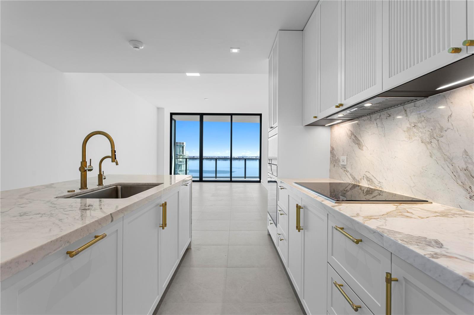 Image 23 of 93 For 3015 Ysabella Avenue 1503