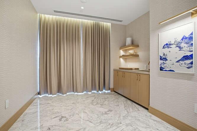 Image 75 of 93 For 3015 Ysabella Avenue 1503