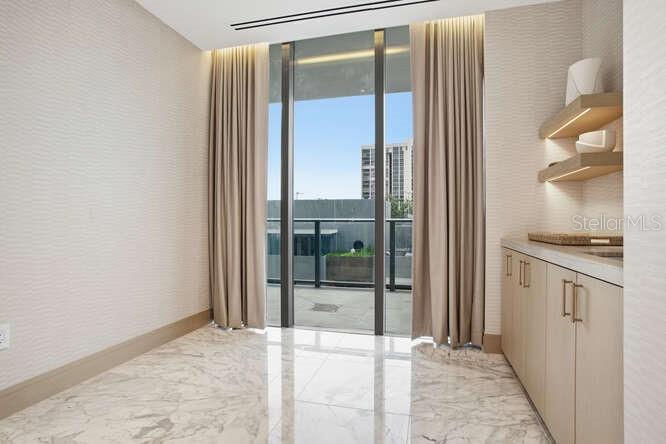 Image 76 of 93 For 3015 Ysabella Avenue 1503