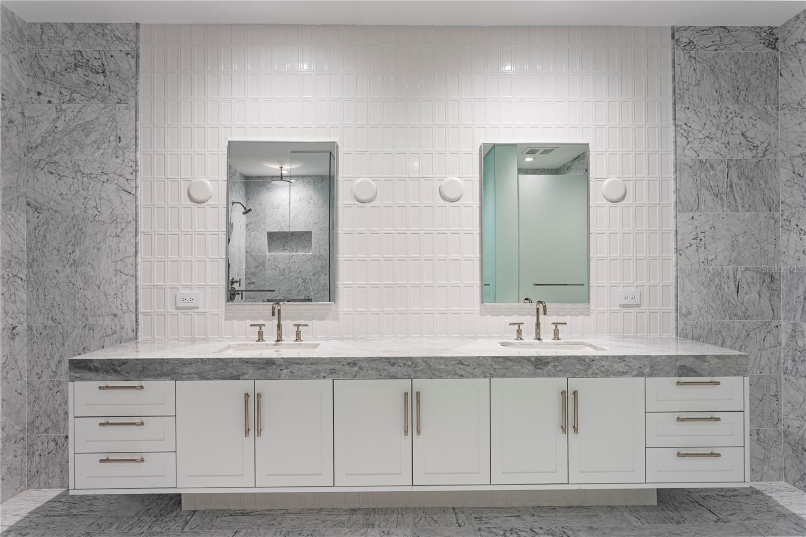 Image 9 of 93 For 3015 Ysabella Avenue 1503