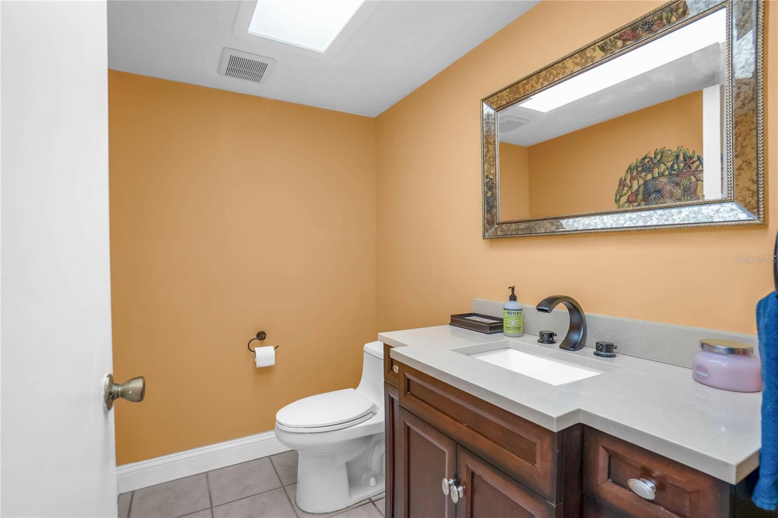 Image 9 of 35 For 28 Rivertrail Drive