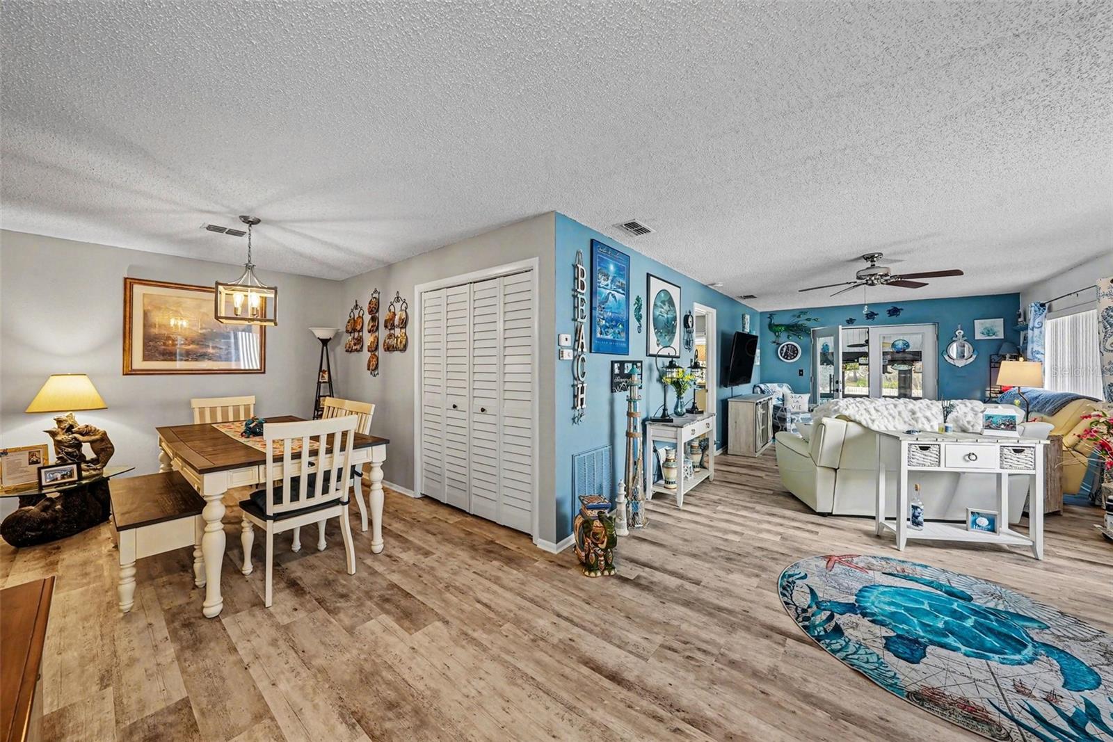 Image 3 of 17 For 8021 Feather Court D