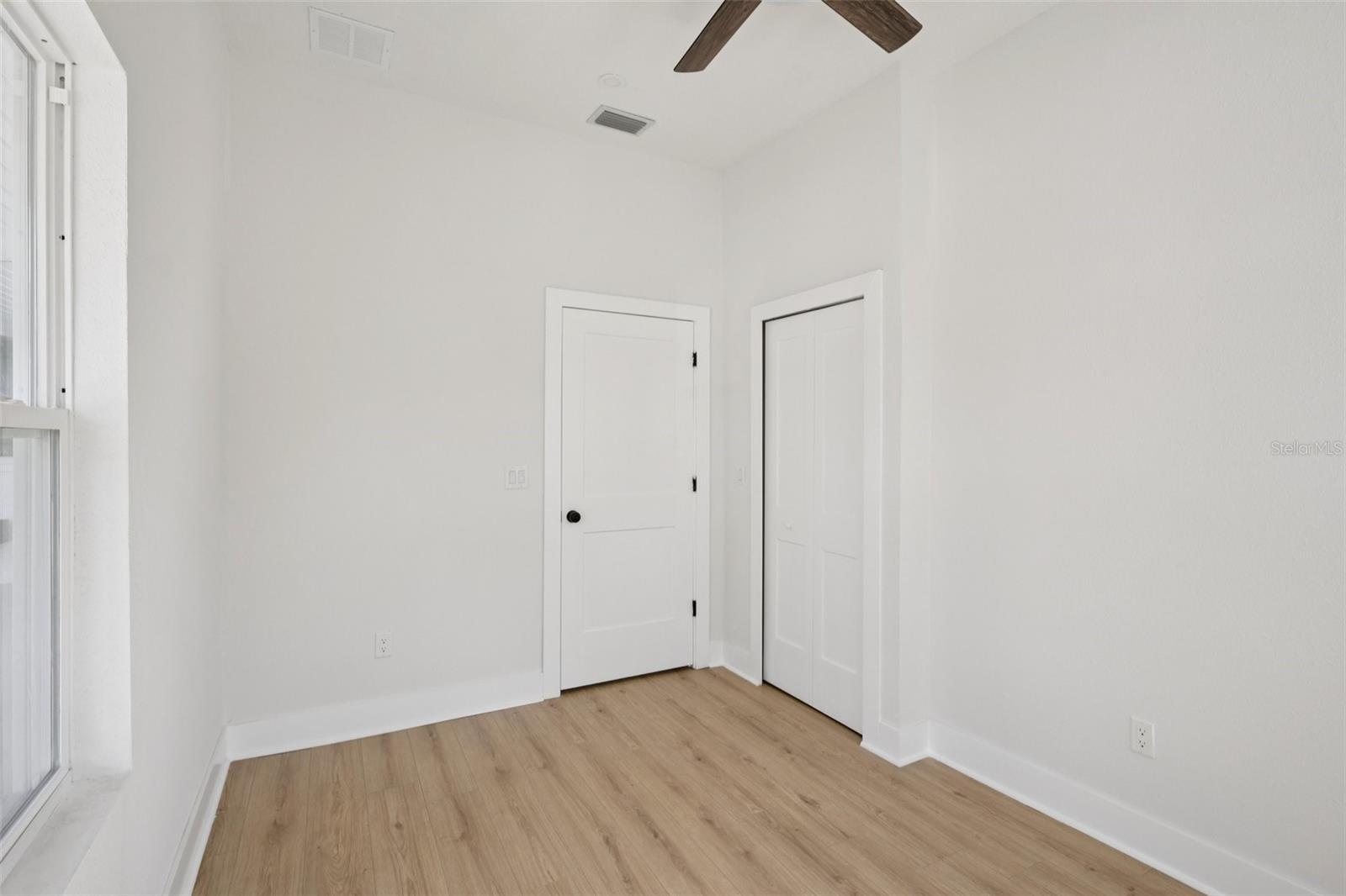 Image 16 of 45 For 3015 Sanchez Street