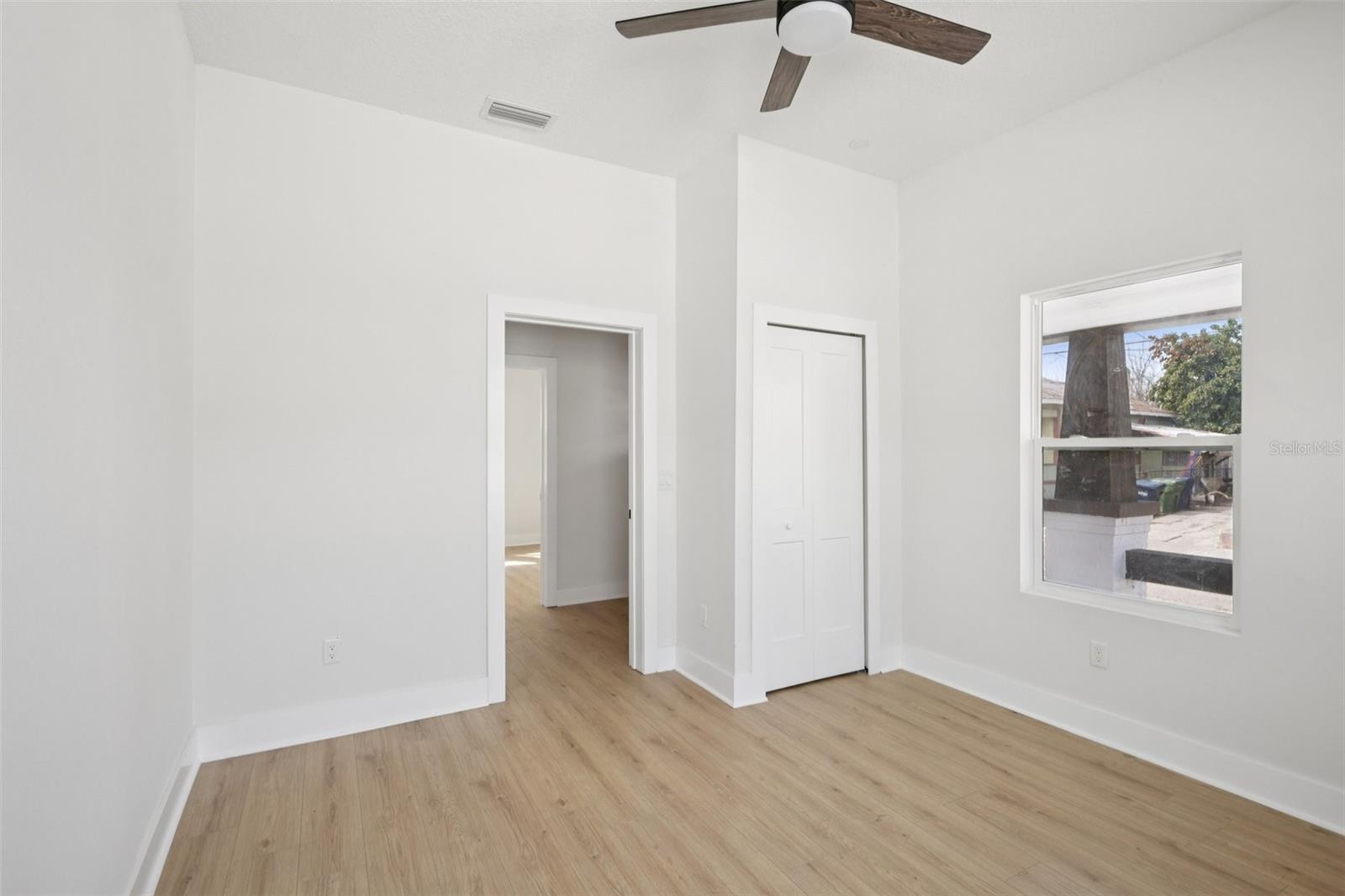 Image 18 of 45 For 3015 Sanchez Street