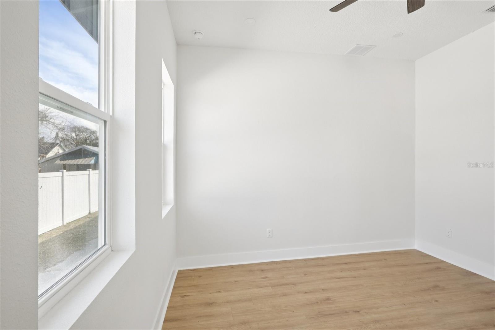 Image 20 of 45 For 3015 Sanchez Street