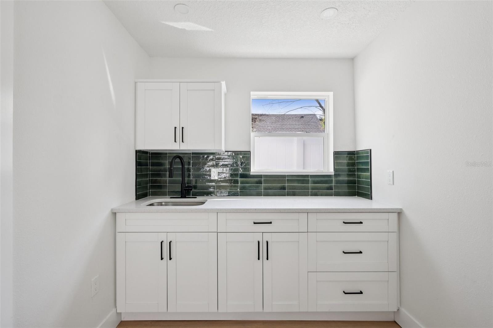 Image 30 of 45 For 3015 Sanchez Street