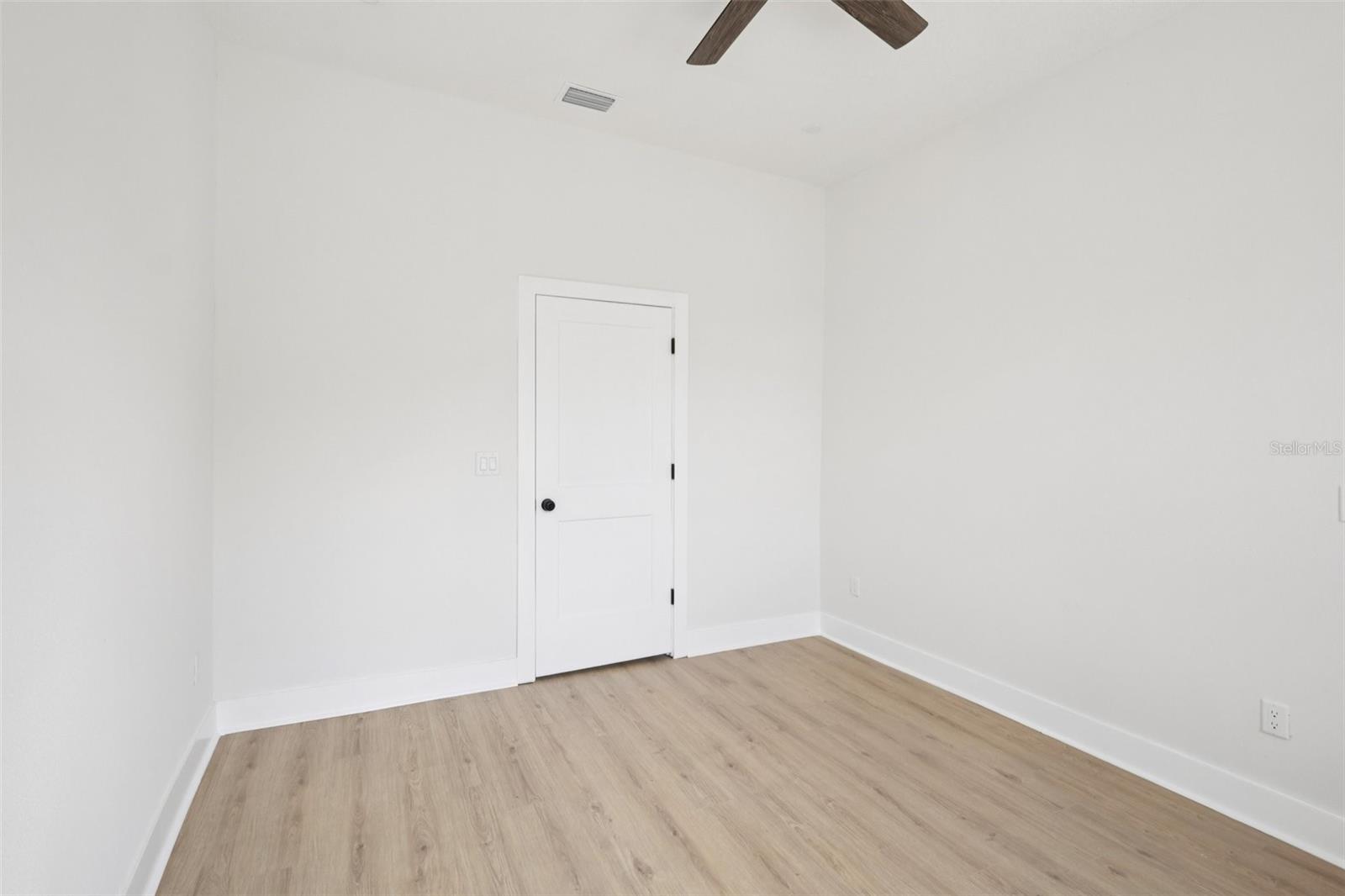 Image 35 of 45 For 3015 Sanchez Street