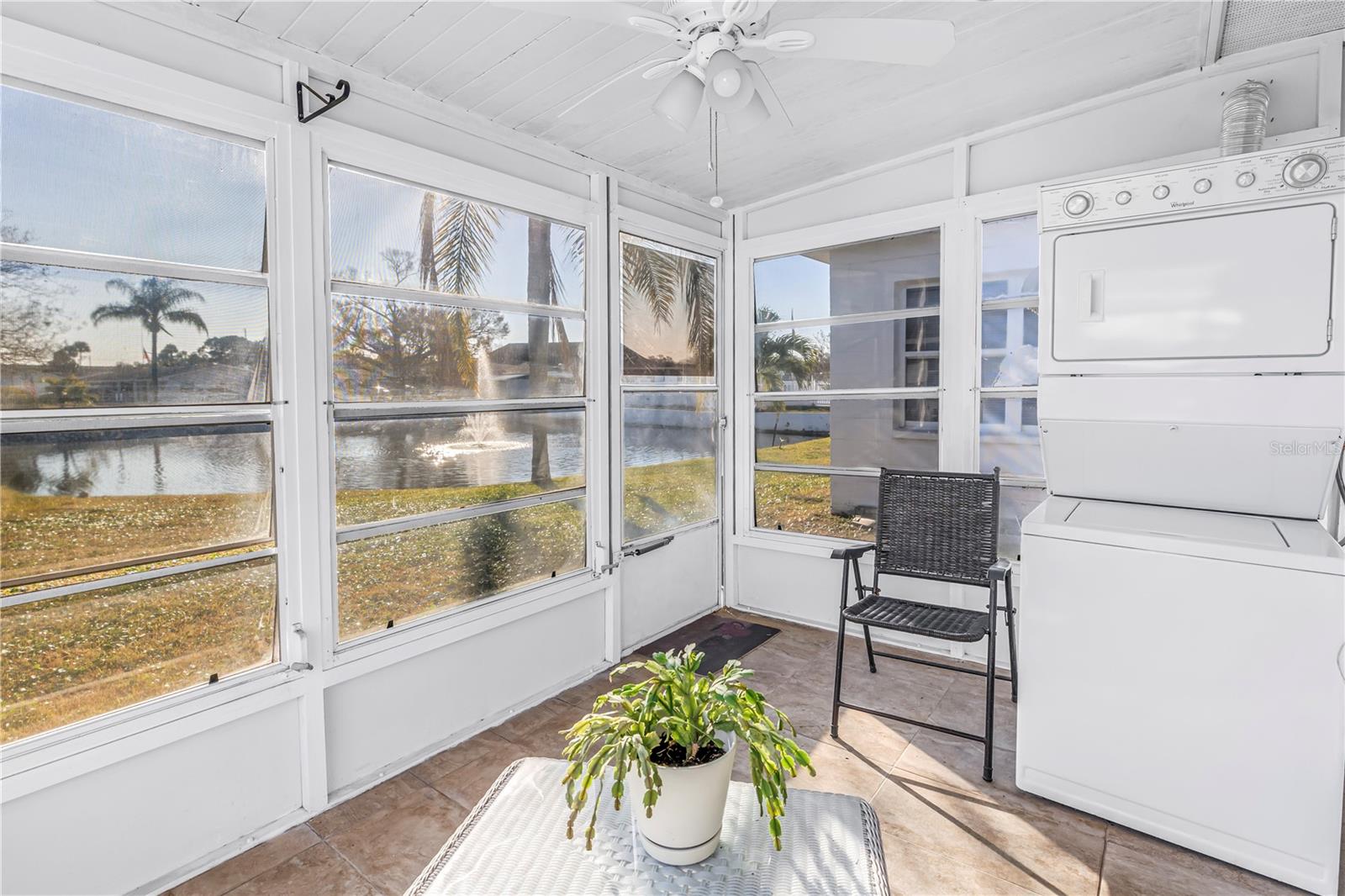 Image 14 of 32 For 10007 Daffodil Street N 183