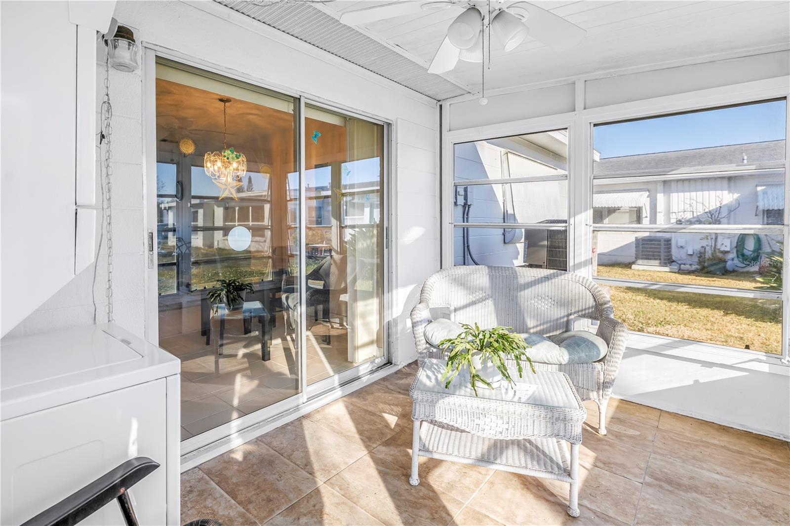 Image 16 of 32 For 10007 Daffodil Street N 183