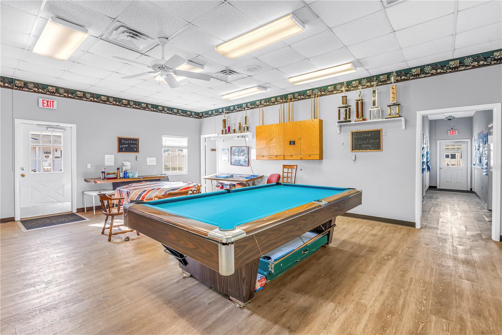 Image 30 of 32 For 10007 Daffodil Street N 183