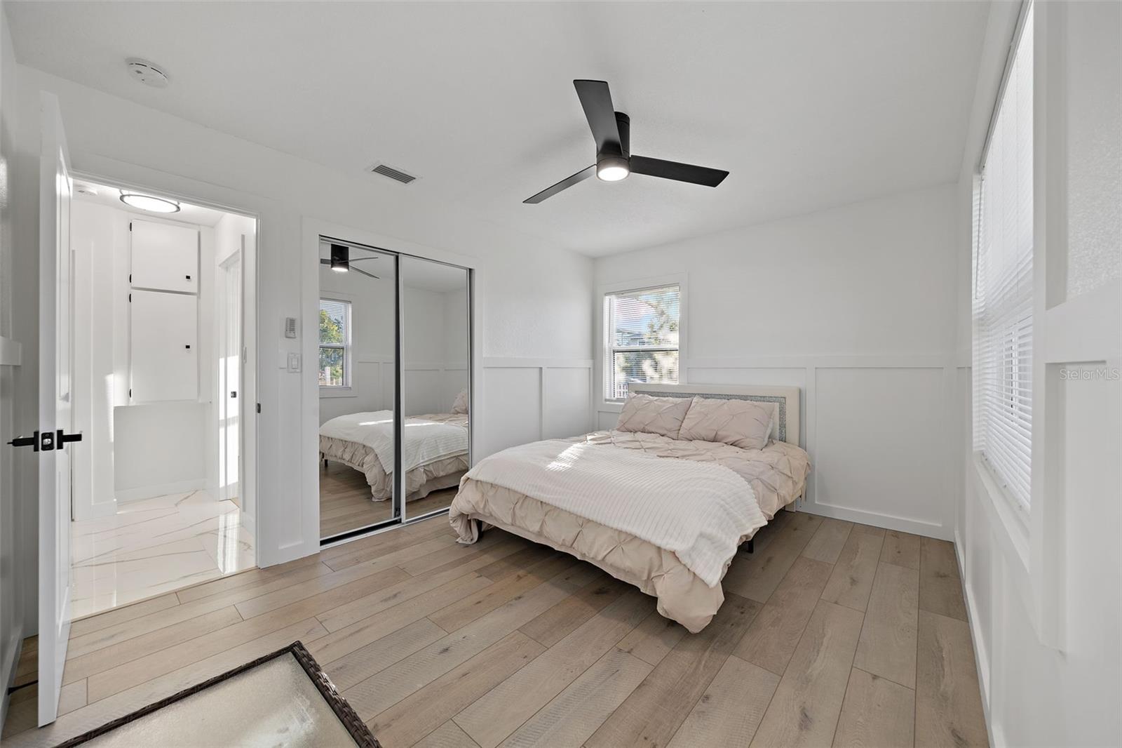 Listing photo id 15 for 1600 Connecticut Avenue Ne