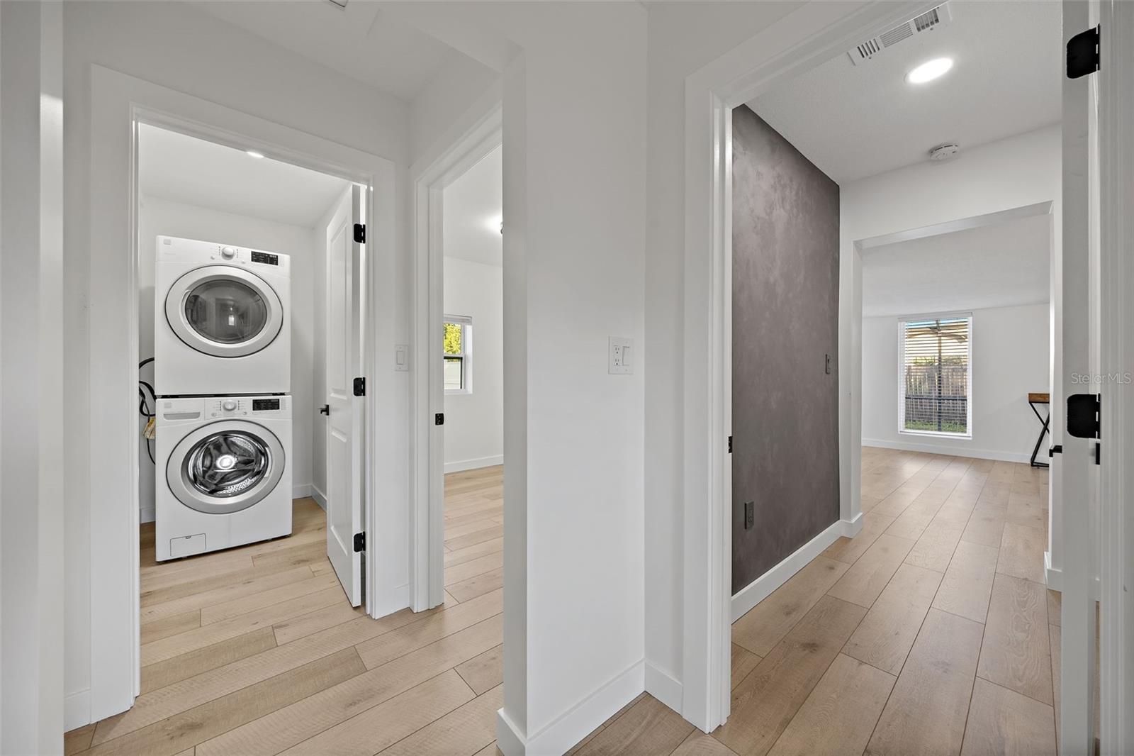 Listing photo id 5 for 1600 Connecticut Avenue Ne