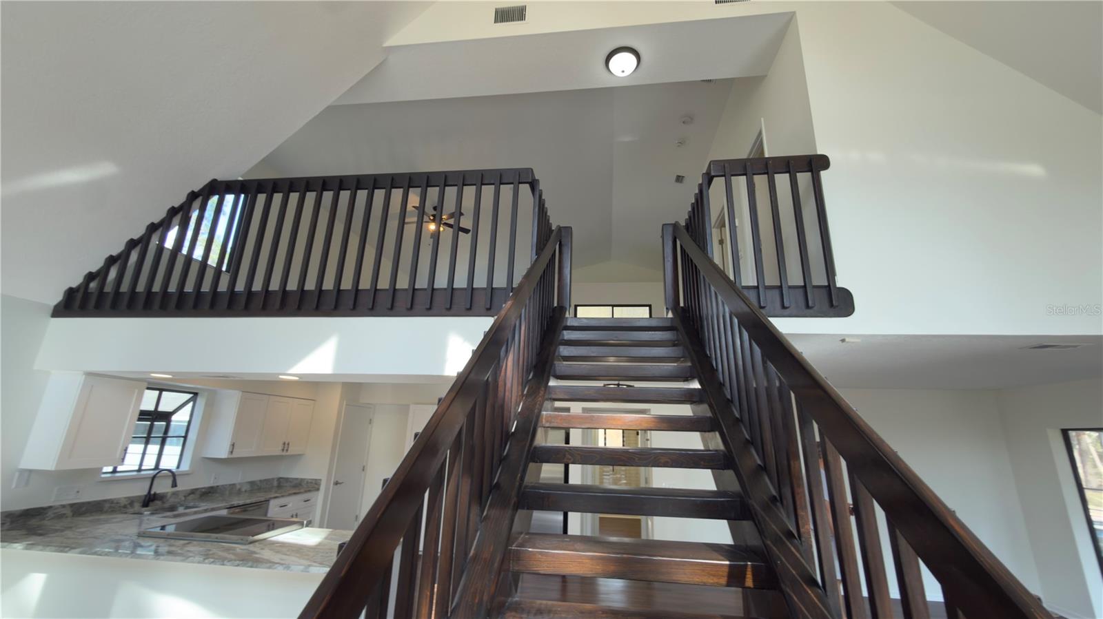 Image 10 of 31 For 8140 Pimlico Place