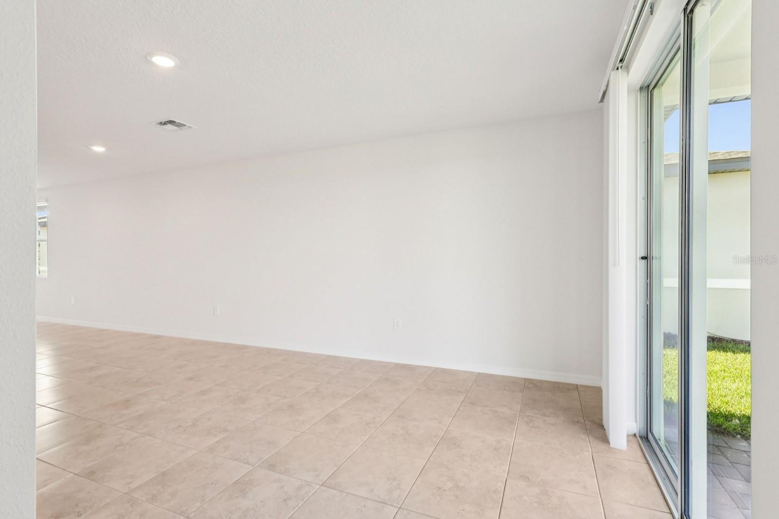 Image 31 of 32 For 622 Pennywort Street